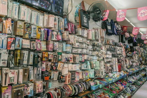 暴走泾县街头 曾经红极一时的商店,现在